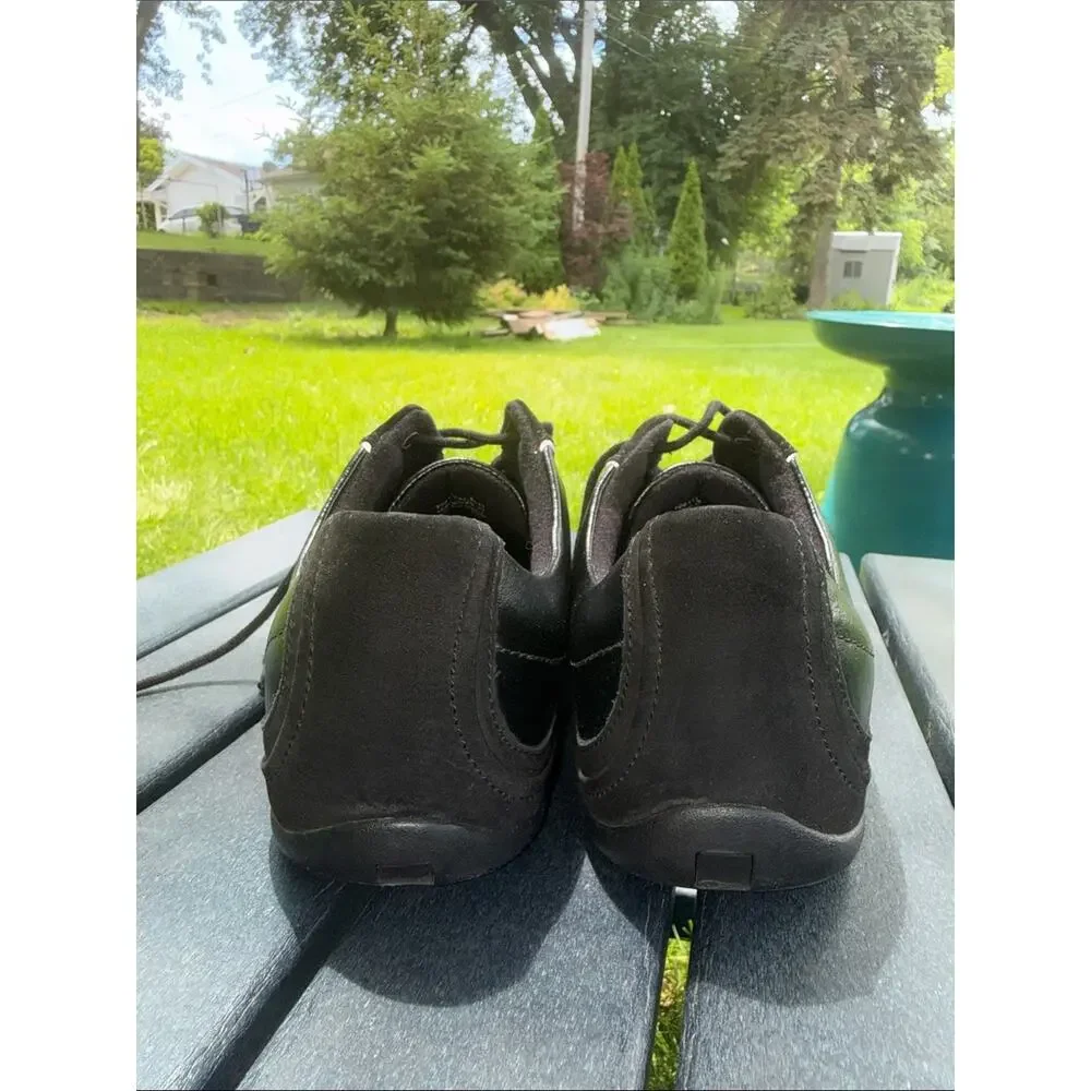 Clarks Womens Black Casual Lace-Up Shoes Size 9